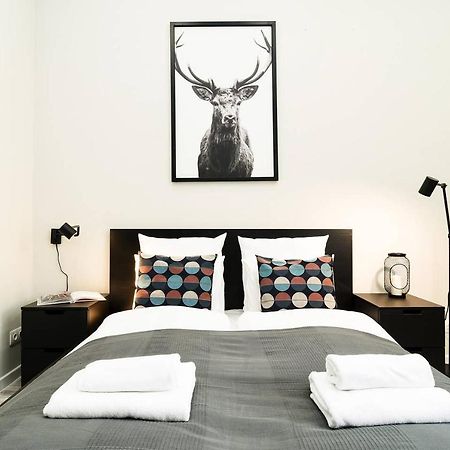 Ultra Central And Stylish Apartment With Ac Budapest Bagian luar foto