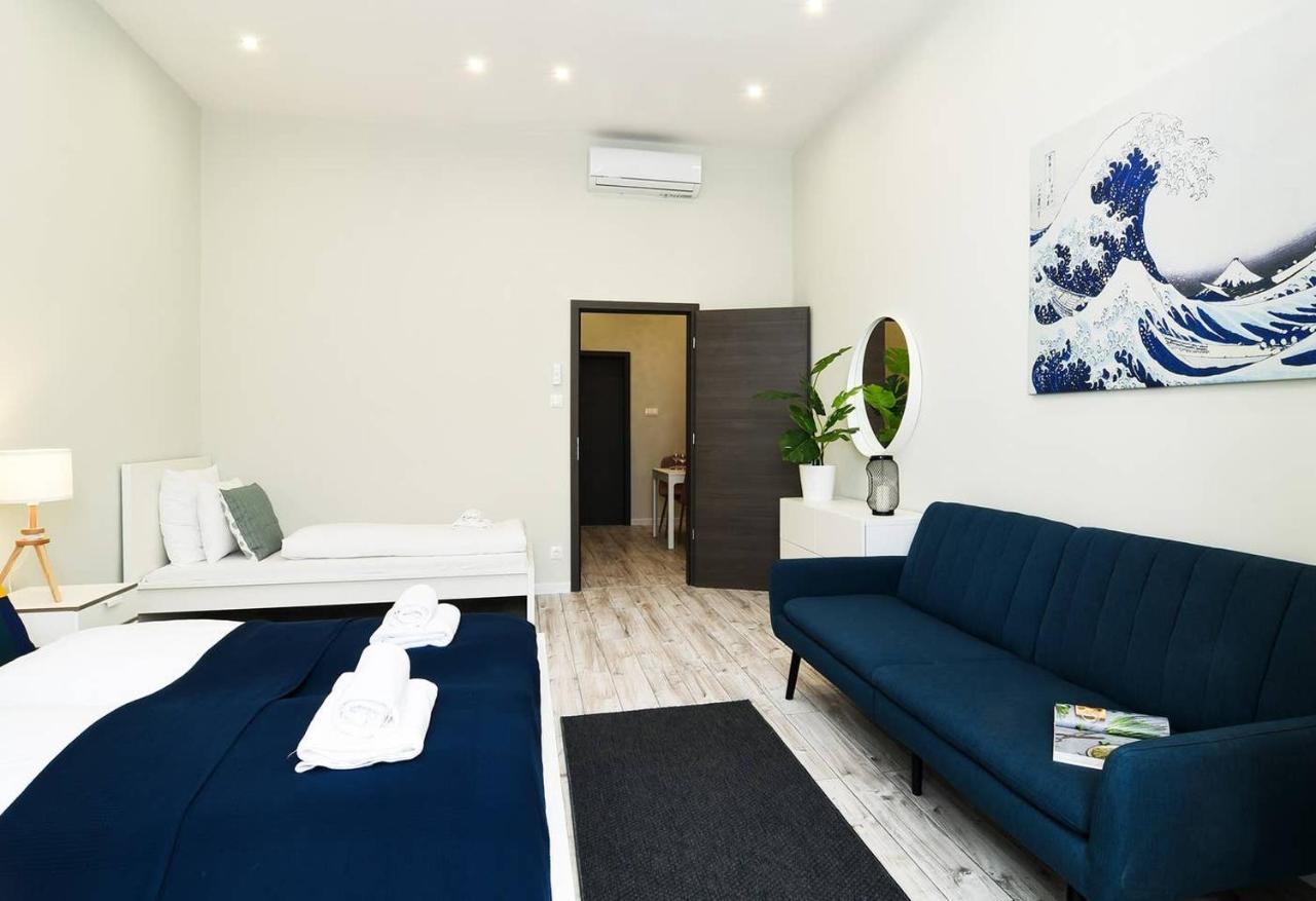 Ultra Central And Stylish Apartment With Ac Budapest Bagian luar foto