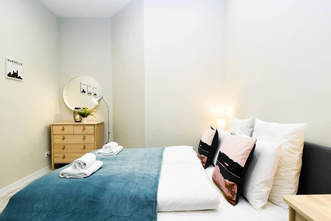 Ultra Central And Stylish Apartment With Ac Budapest Bagian luar foto